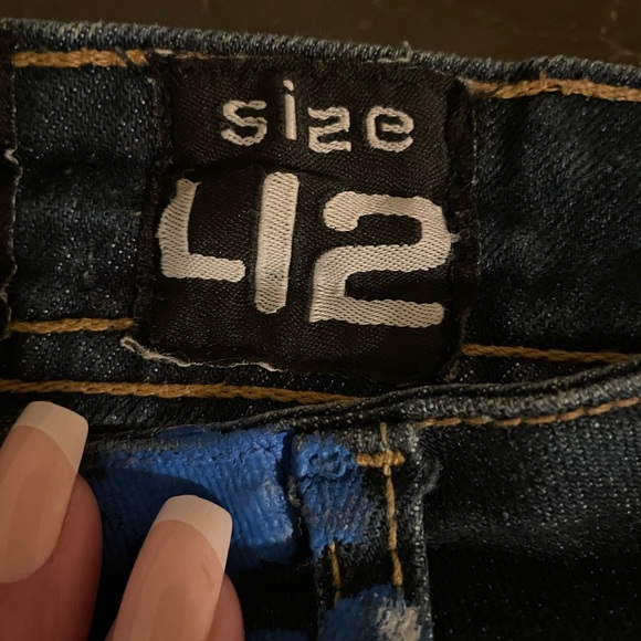 Men’s new jean shorts - Picture 4 of 5